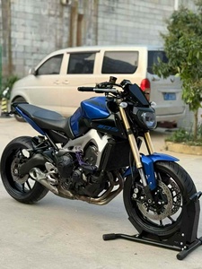 Motocicleta <span class=keywords><strong>Yamaha</strong></span> MT-09 Usada de Gasolina para Calle - 4 Cilindros, Refrigeración por Agua, 900cc, Ideal para Desplazamientos Urbanos Diarios - Product Image 1
