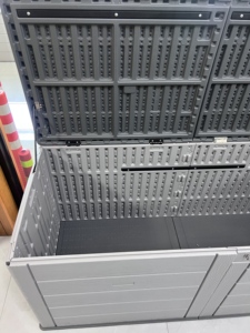 Caja <span class=keywords><strong>de</strong></span> Almacenamiento <span class=keywords><strong>para</strong></span> Muebles <span class=keywords><strong>de</strong></span> Patio, Fácil <span class=keywords><strong>de</strong></span> Montar, Resistente a la Intemperie, con Puerta con Cerradura, Capacidad <span class=keywords><strong>de</strong></span> 60 Galones - Product Image 2