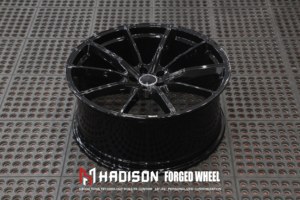 Jantes forgées sur mesure 5x110 5x112 5x120 à rayons en V de 17 à 24 pouces compatibles avec <span class=keywords><strong>Audi</strong></span> RS <span class=keywords><strong>Q3</strong></span> S5 <span class=keywords><strong>Sportback</strong></span> Alfa Romeo Stelvio - Product Image 3