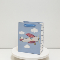 Sacs en papier mignons bleus pour sac de fête de douche de bébé avec motif avion