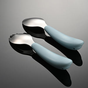 Ensemble de couverts pour bébé mignon, manche en forme de dauphin, cuillères et fourchettes en acier inoxydable pour enfants avec étui 1103009 - Product Image 5