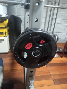 Haltères en caoutchouc noir XFY 5-100LB réglables avec noyau en fonte pour l'entraînement de musculation, poignée durable antidérapante et confortable - Product Image 3