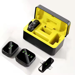 Khuyến mãi HOT Micro DJ (2 TX + 1 RX + Hộp sạc), Micro không dây đeo cài áo, Pin dùng được 15 giờ - Product Image 1