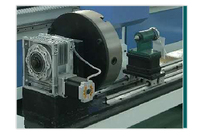 Routeur CNC 1325 pour le bois, moteur simple, système PLC Syntec, machine de gravure et de traitement pour panneaux de porte en MDF, PP, PVC et meubles