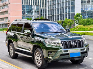 Coches usados en stock: Toyota Prado 3.5L TX-L NAVI 2018 con rueda de repuesto trasera, 4x4, 7 plazas, todoterreno. Venta al por mayor de coches de segunda mano para exportación. - Product Image 2