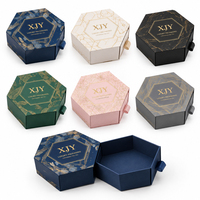 XJY Rectangle imprimé luxe hexagone boîte personnalisée feuille d'or estampage à chaud boîte rigide avec manchon coulissant tiroir ouvert