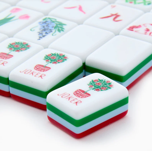 <span class=keywords><strong>Mahjong</strong></span> américain rouge, tuiles en acrylique à 4 couches, jeu de luxe sculpté de 160 cartes et idée cadeau de Noël - Product Image 2