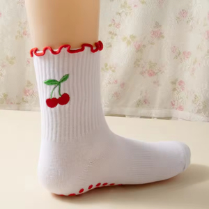Custom High Quality Jacquard Embroidered Non-Slip Grip Yoga Pilates <b>Socks</b> Cotton for Women Wholesale - Product Image 6