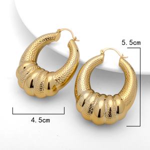 Aretes de Aro Grandes, Clásicos, Geométricos, de Latón, Estilo Vintage, para Novia, de Lujo, Chapados en Oro de 14K, con Gancho - Product Image 3