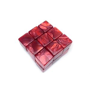 Dados Acrílicos Cuadrados Personalizables de 16 mm con Esquinas Redondeadas, Color Arcoíris, Perla Roja, Material Plástico para Juegos de Mesa - Product Image 4