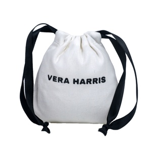 Petit sac à poussière en coton avec cordon de serrage pour l'emballage de cadeaux - Product Image 1