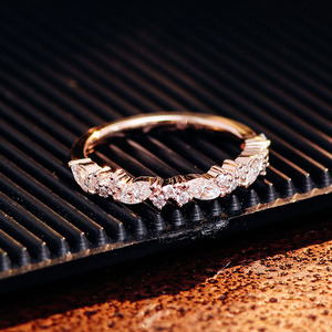 Bague de mariage personnalisée vvs moissanite, bracelet d'éternité, conception de bijoux en or 14k, Offre Spéciale - Product Image 5