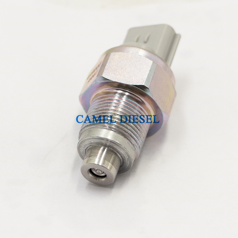 China Original Parts Zexel Flywheel Revolution Speed Sensor