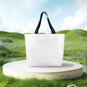 Grand sac fourre-tout en RPET imperméable, pliable, écologique, pour les courses et les trajets quotidiens, fabriqué à partir de matériaux recyclés - Product Image 6
