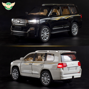 Diecast xe 1/24 Đồ chơi mô hình xe 1/24 quy mô kéo trở lại Prado xe với âm thanh ánh sáng 6 cửa có thể mở ra hộp hiển thị cho trẻ em bên món quà - Product Image 4