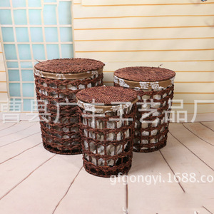 Cesto de lavandería de mimbre redondo marrón tipo pedestal para almacenamiento de ropa en el cuarto de lavandería GF-03 - Product Image 2