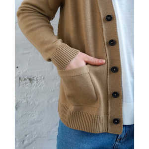 Suéter Cárdigan para Hombre con Decoración de Botones y Patrón Fino 5 - Product Image 3