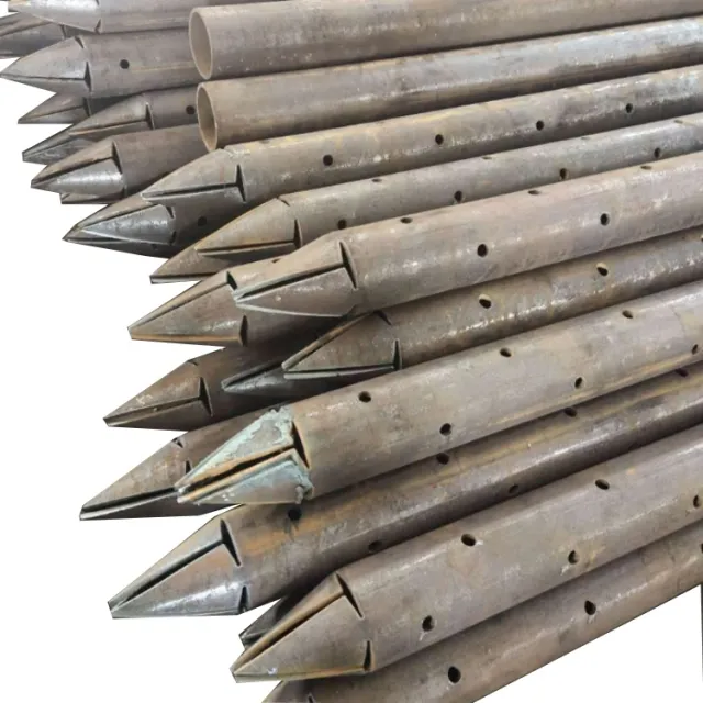 Tubo di stuccatura in acciaio al carbonio traforato per stuccatura a tubo lungo per stuccatura di stuccatura per il supporto avanzato di Tunneling