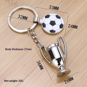 Porte-clés 2026 USA Canada Mexique, design trophée de football et ballon de soccer, style athlétique, cadeau pour supporter - Product Image 3