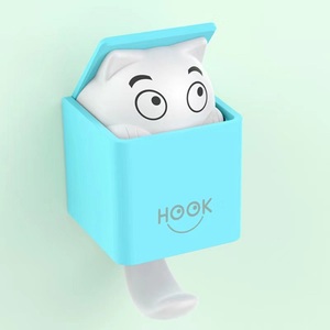High Quality Cute Cat Wall Hook Plastic Self Adhesive Hook and Loop Belt Buckle Hook for Clothes Tat and Bag