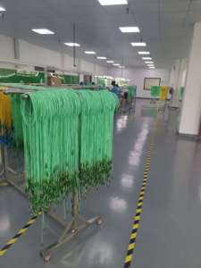 Cordon de brassage fibre optique personnalisé en gros, faible perte, OM5 Duplex LC vers LC, 2,0 mm LSZH Vert Clair pour centre de données 400G - Product Image 6