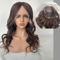 Listo para enviar: Peluca de silicona médica de alta calidad con base de seda y trama superior en la parte trasera, cuero cabelludo realista para quimioterapia, alopecia, venta al por mayor para salones.