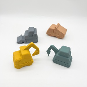 4 pièces jouets de baignoire jouets de bain en Silicone de qualité alimentaire durables jouets de bain d'eau pour les tout-petits véhicules ensemble de jeu de bain sans moule - Product Image 4