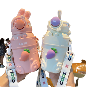 Nouvelle Arrivée en Gros : Gourde Isotherme Intelligente pour Enfants en Acier Inoxydable 316, Forme Lapin, avec Affichage LED de Température - Product Image 1