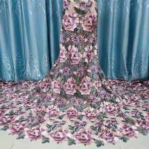 Tessuto <span class=keywords><strong>in</strong></span> <span class=keywords><strong>Pizzo</strong></span> Ricamato con Motivo a Rose Grandi per Abiti - Product Image 2