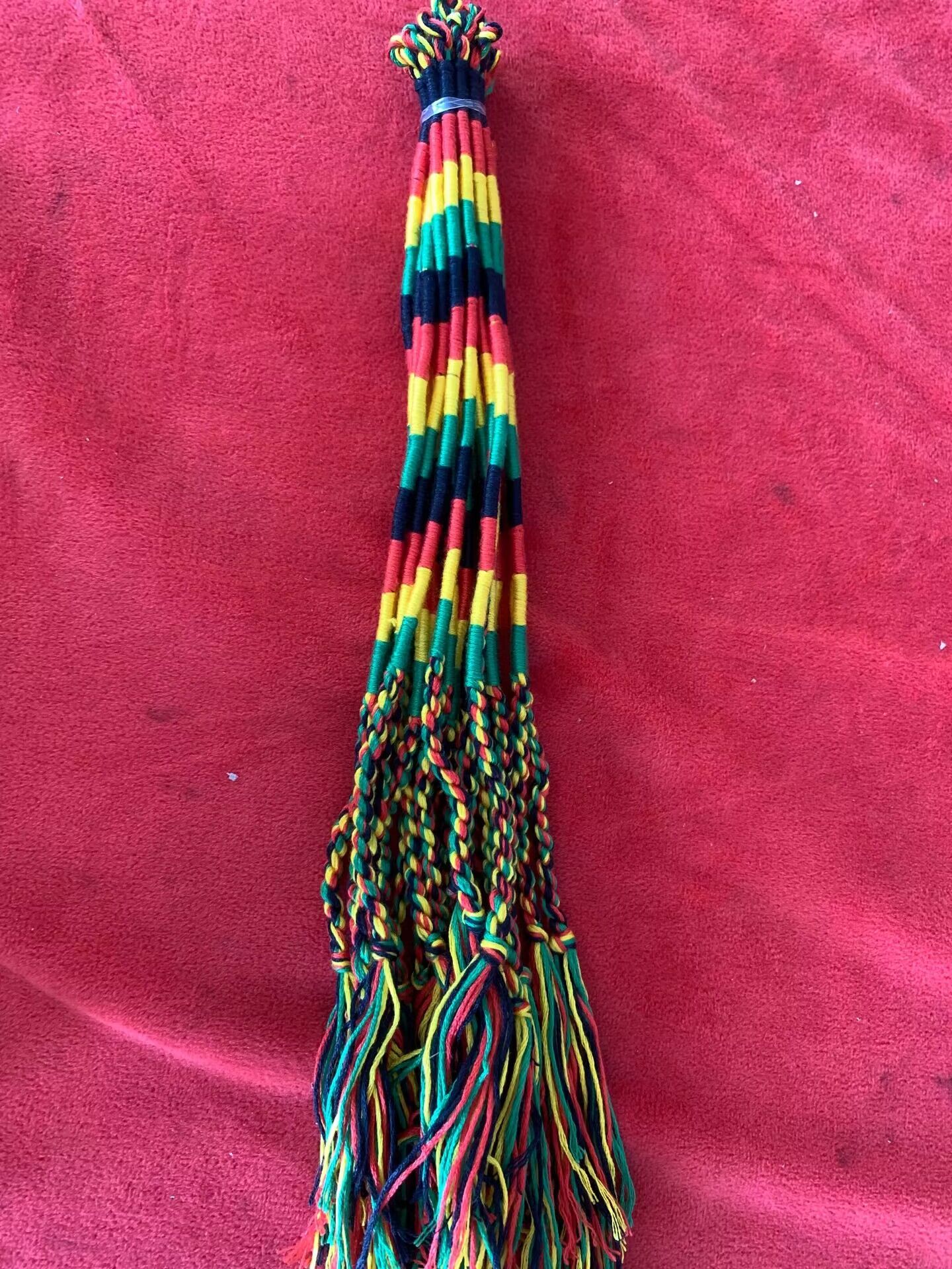 4 black red yellow green