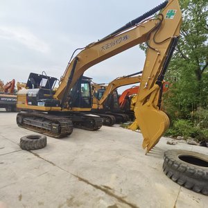 Excavadora 320D2 de Segunda Mano con Cucharón de 1.2m, Motor en Buen Estado, Gran Rendimiento, Caja de Cambios y Bomba para Inspección por Video - Product Image 1
