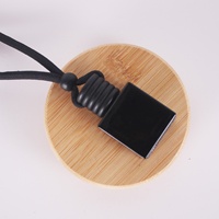 Couvercle en bois de bouteille de parfum en verre de couverture noire brillante de 10ML avec l'aromathérapie de peinture