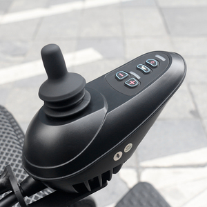 Silla de ruedas eléctrica ligera de aluminio con motor de 180W y cumplimiento de la aerolínea - Product Image 5