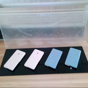 Présentoir en forme de L clair et noir pour étui de téléphone portable Design chaud simple avec panneau arrière Présentoir pour étui de téléphone publicitaire - Product Image 2