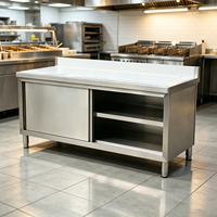 Table de préparation en acier inoxydable 304 avec armoire intégrée et portes coulissantes pour cuisine commerciale, poste de travail de préparation alimentaire
