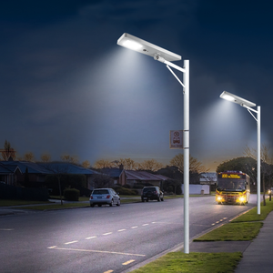 Farola Solar LED Integrada de Aluminio de 80W para Exteriores, IP65, Carcasa de Aluminio con Lente Óptica, Control Remoto, 6000K, 120. Ángulo de Haz NT90 - Product Image 1