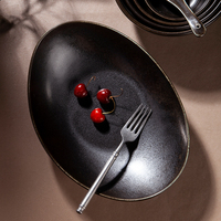 Bol en céramique ovale Yayu à bas prix, bol à salade noir irrégulier, assiettes à fruits profondes, assiettes à dîner mexicaines en porcelaine mate résistante