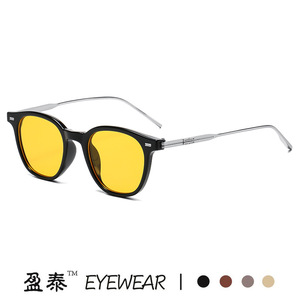 Yingtai Eyewear Sunglasses Black <b>Frame</b> PC Lens UV400 Protection Unisex Style - Product Image 3
