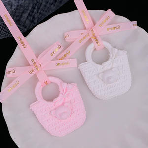 Moderno Diffusore di Aromi a Forma di Orso in Gesso Rosa, Accessorio per Casa e Auto Senza Elettricità - Product Image 5