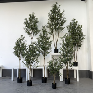 Nuovo Design: Albero di Ulivo Artificiale in Plastica, Aspetto Naturale ed Ecologico, 150cm, per Decorazione Casa, Ufficio, Hotel e Giardino - Product Image 3