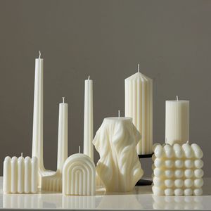 Nueva Vela Aromática Hecha a Mano, Estilo Nórdico Geométrico, con Logotipo Personalizable - Product Image 4