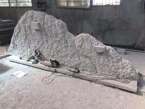 Изготовленный на заказ большой вертикальный надгробный памятник из гранита и мрамора в европейском стиле для семьи - Product Image 6