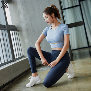 Nueva camiseta de verano para <span class=keywords><strong>mujer</strong></span>, para yoga, entrenamiento, camiseta corta, a prueba de golpes, <span class=keywords><strong>pecho</strong></span>, camiseta ajustada de secado rápido y delgada - Product Image 2