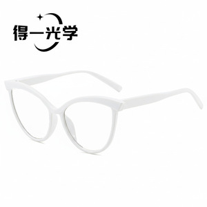 กรอบแว่นตาแบบ Cat Eye วัสดุ PC ป้องกันแสงสีฟ้า สำหรับทุกเพศ แบบเต็มกรอบ - Product Image 2