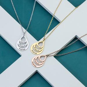สร้อยคอพร้อมจี้ดีไซน์สุดสวยแบบมีลายปักทำจากเหล็กสองโทน - Product Image 3