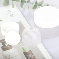 Pot en plastique d'emballage cosmétique rond de luxe givré par PETG avec des tailles du couvercle 5ml 15ml 30ml 50ml 100ml 250ml pour la lotion et la crème corporelle