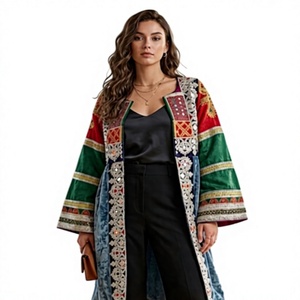 Manteau kimono en velours bohème brodé avec manches lanternes, design patchwork, longueur maxi, coupe ample, pour toutes les saisons, idéal pour les fêtes - Product Image 1
