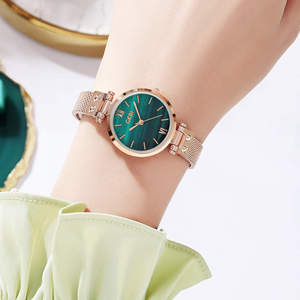 Nouvelle montre pour femme au style artistique, avec cadran compact en nacre de luxe léger, bracelet en maille d'acier inoxydable étanche - Product Image 2