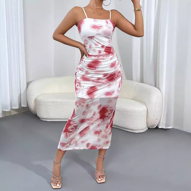 Seamless Shapewear Dress: waistband, closure and adjustment-point detail