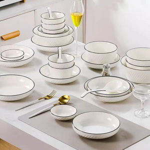 Juego de <span class=keywords><strong>Vajilla</strong></span> de Cerámica Nórdica Blanca de 22 Piezas <span class=keywords><strong>para</strong></span> <span class=keywords><strong>6</strong></span> <span class=keywords><strong>Personas</strong></span>, Borde Negro, Rayas Verticales, Platos y Tazones Antideslizantes, Caja de Regalo - Product Image 3